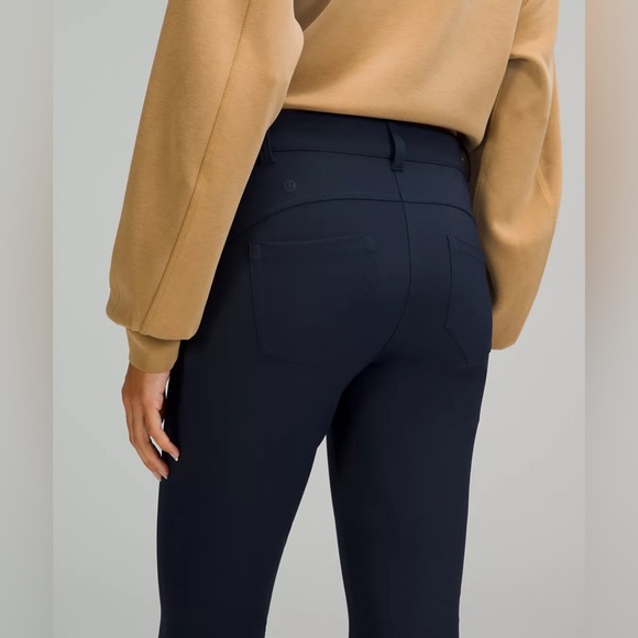 Lululemon City Sleek Slim-Fit 5 Pocket High-Rise Pant size 26 Navy - Picture 5 of 5